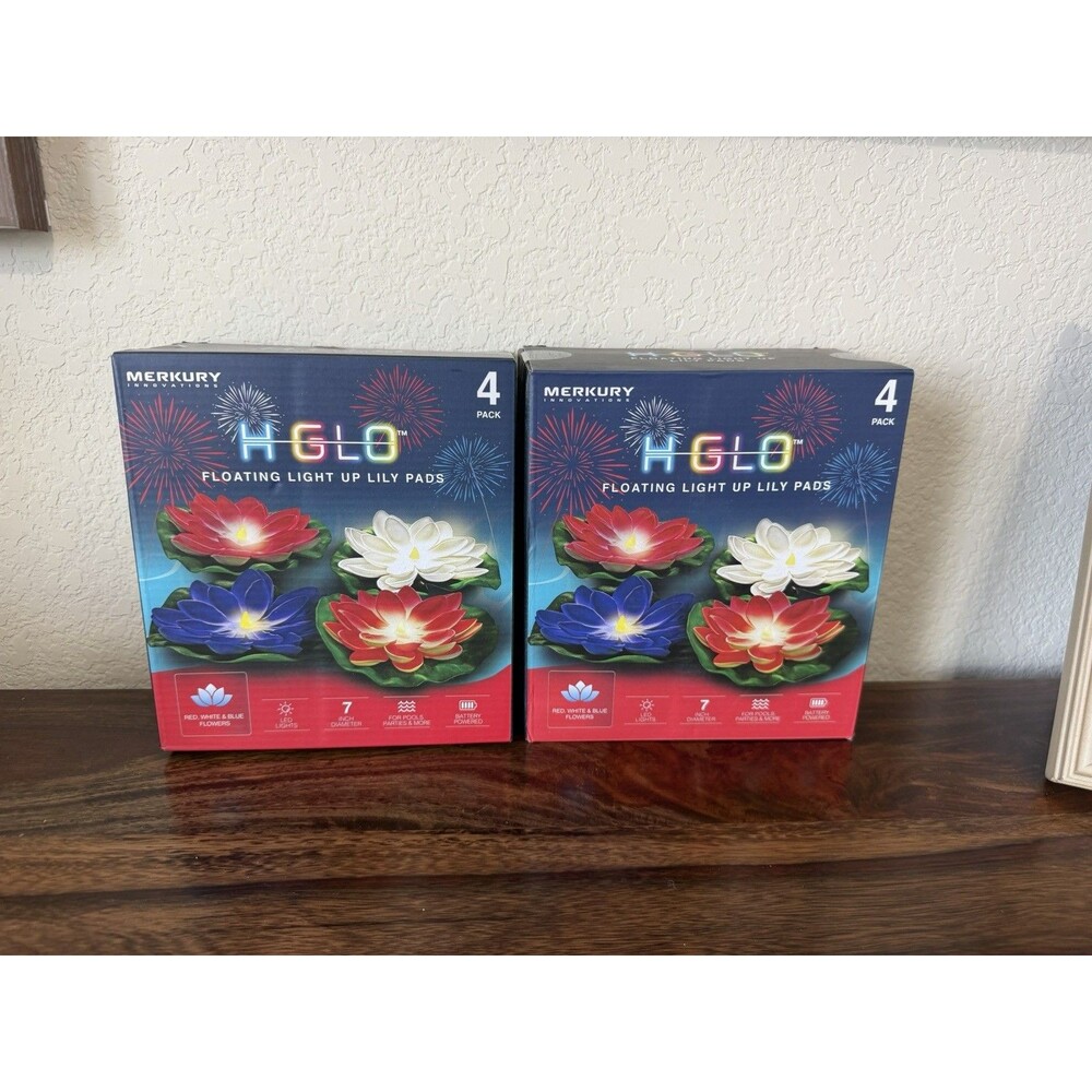 Pool/Summer  H Glo Floating Light Up Lily Pads, 8 Total, All NIB